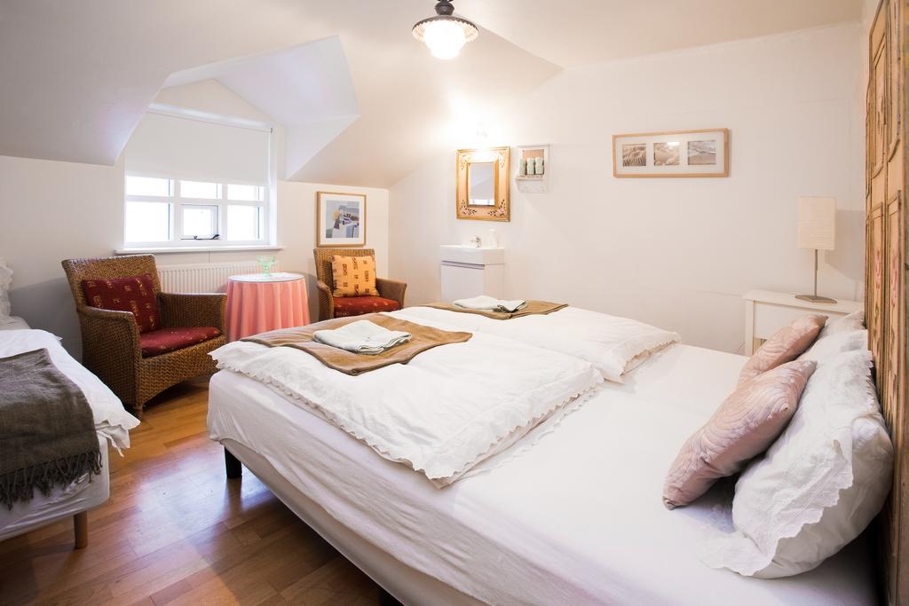 Guesthouse Fludir Oda fotoğraf